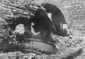 Efectos de los bombardeos en la Academia de Bellas Artes, durante la Guerra Civil española