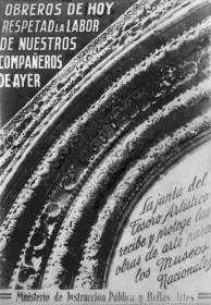 Cartel de la Guerra Civil Española · Obreros de hoy, respetad la labor de nuestros compañeros de ayer. La Junta del Tesoro Artístico recibe y protege las obras de arte para los Museos Nacionales