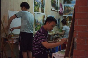 Dafen Oil Painting Village · Factoría de la pintura china