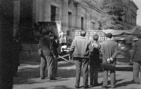 Salvaguarda del Tesoro Artístico Nacional durante la Guerra Civil española · Museo del Prado · Cineastas ingleses filman el traslado de las obras del Prado en los camiones de la Junta