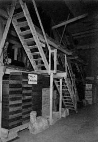 Protección de las obras del Museo Arqueológico Nacional durante la Guerra Civil española · Depósito de la colección en la Sala Egipcia